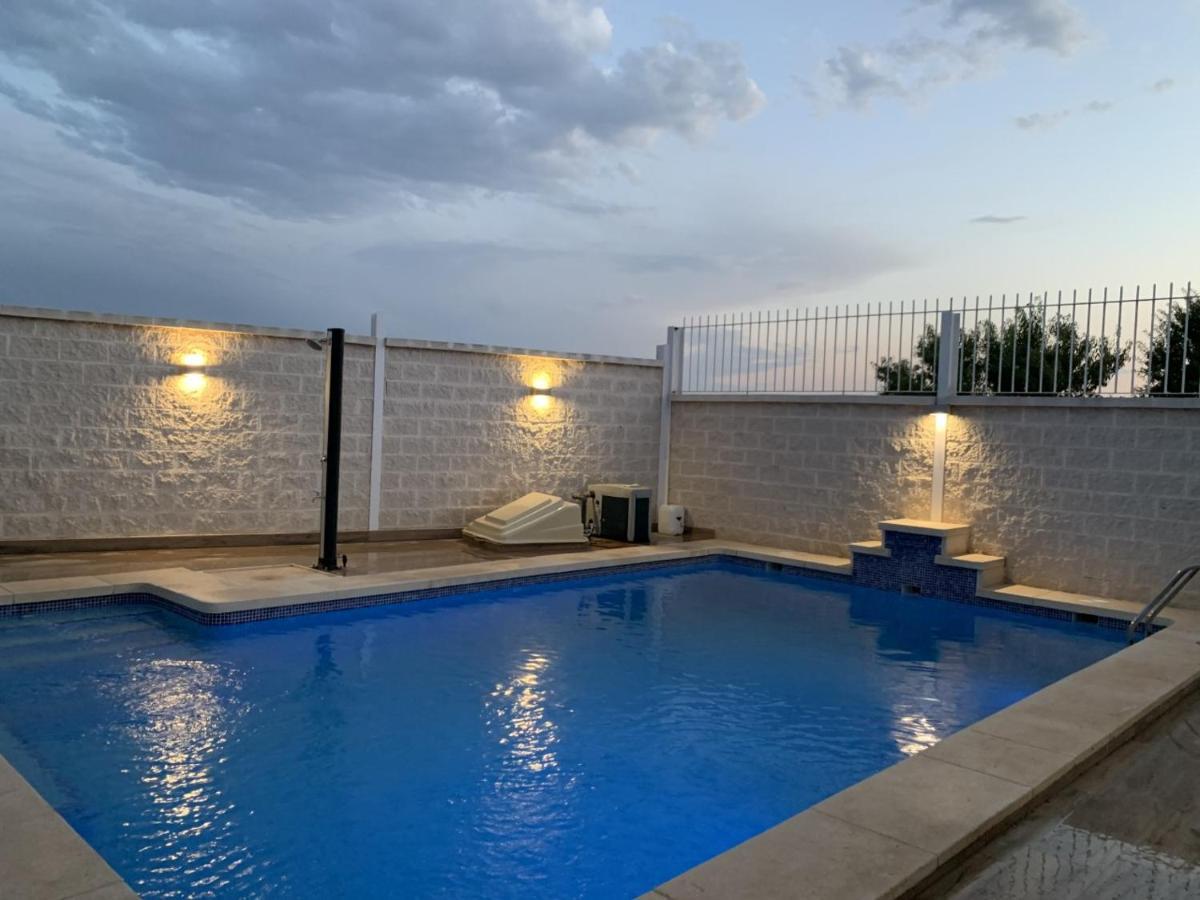 Casa Rural Alcala Cabana Del Herrero Alcala del Jucar Bagian luar foto