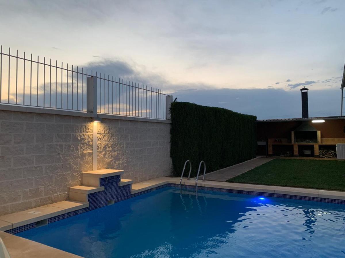 Casa Rural Alcala Cabana Del Herrero Alcala del Jucar Bagian luar foto