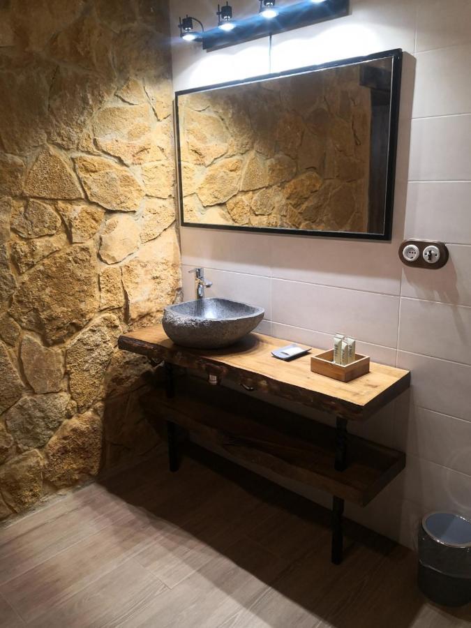 Casa Rural Alcala Cabana Del Herrero Alcala del Jucar Bagian luar foto